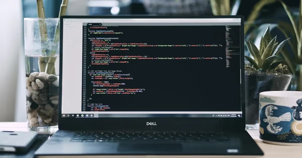 Code affiché sur l'écran d'un ordinateur portable